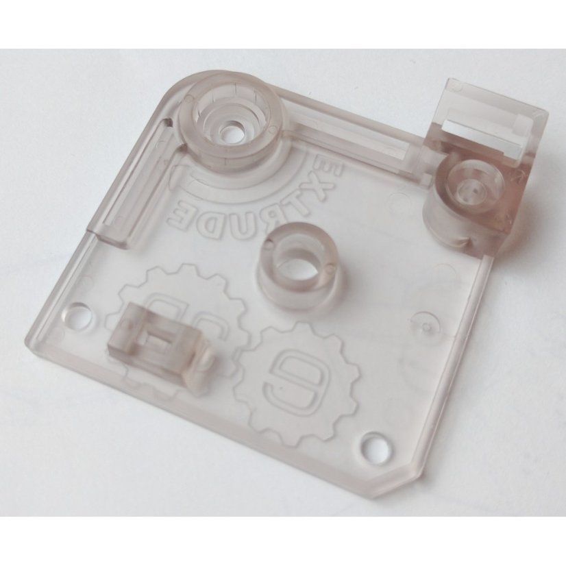 Titan extruder